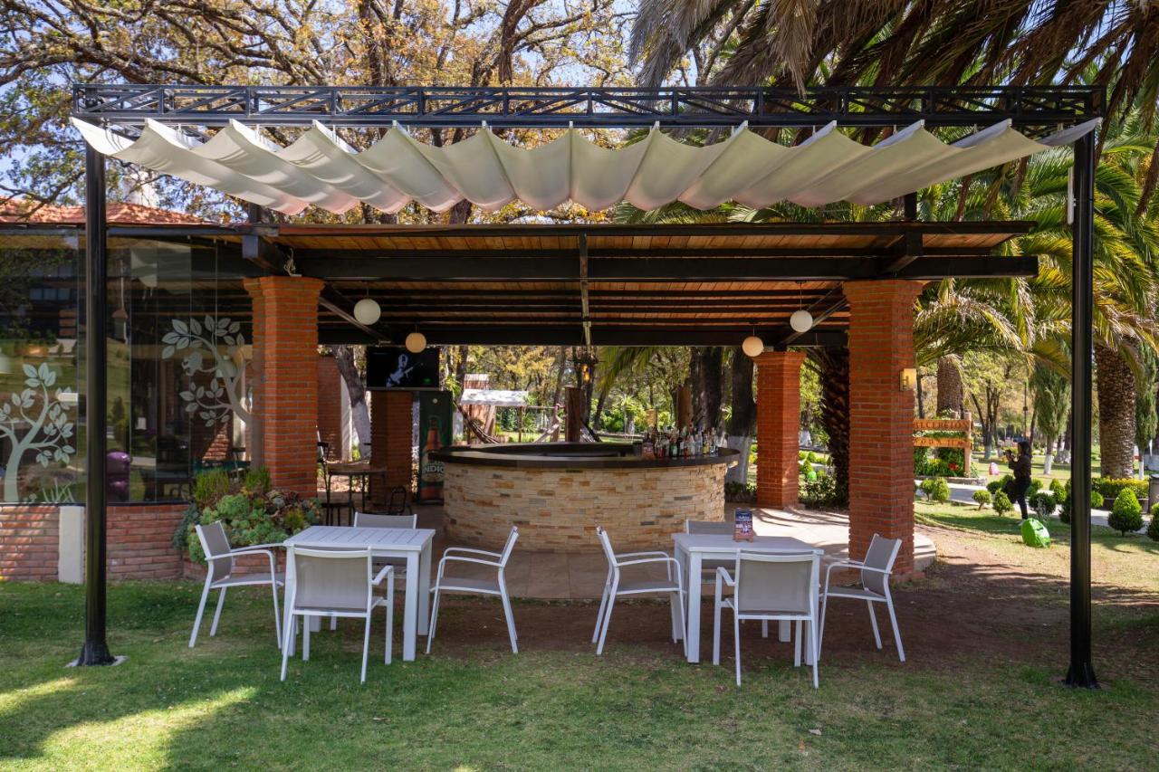 Hotel & Glamping Huasca Sierra Verde Уаска-де-Окампо Экстерьер фото