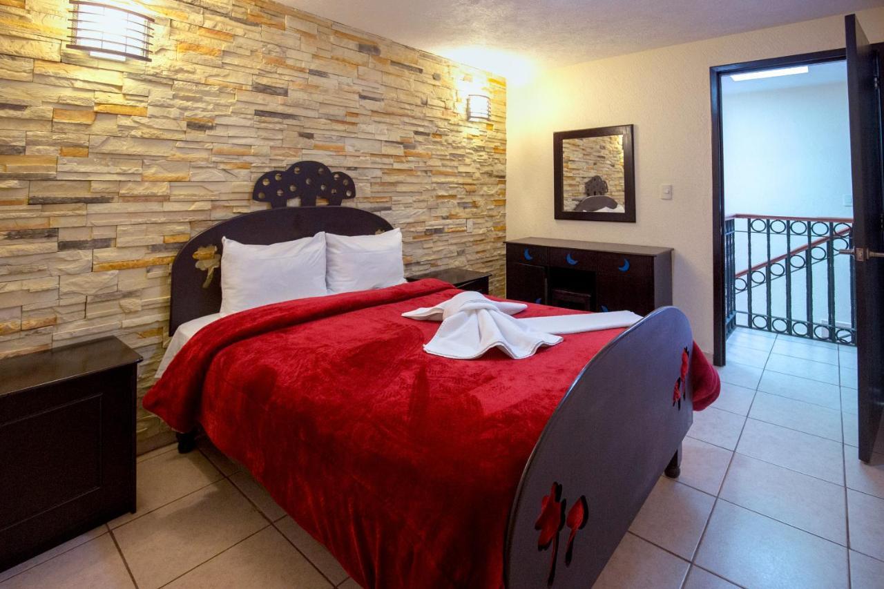 Hotel & Glamping Huasca Sierra Verde Уаска-де-Окампо Экстерьер фото